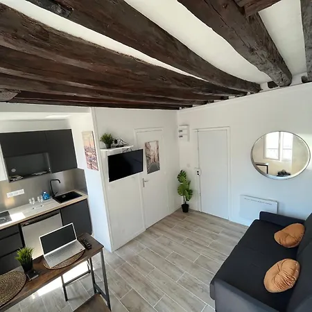 Apartment Au Coeur Du Marais